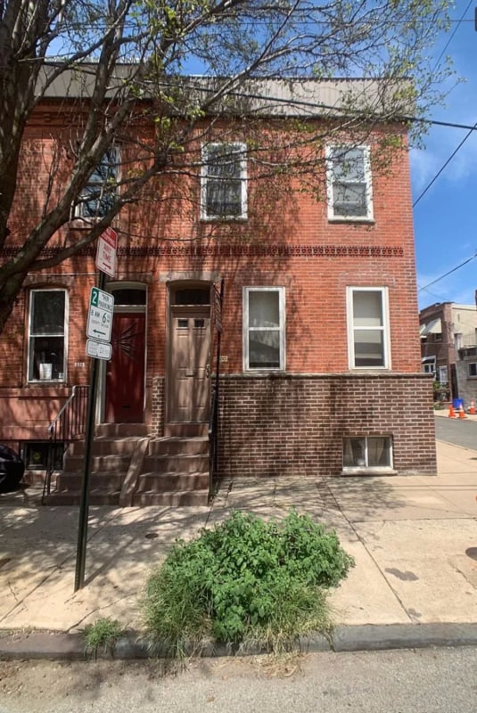 Building Photo - 1215 Tasker St