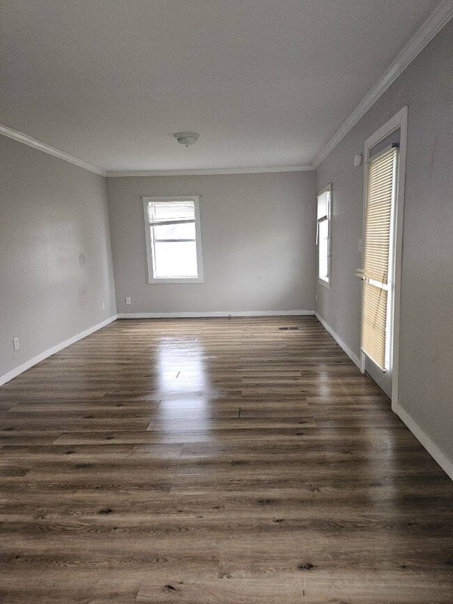 Photo - 109 DR 980 Dr