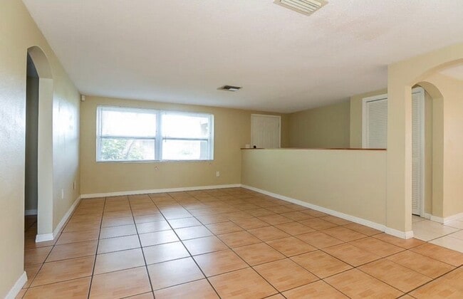 Photo - 1741 Dartmouth Dr