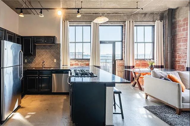 Photo - 1535 Walnut St Unit 604