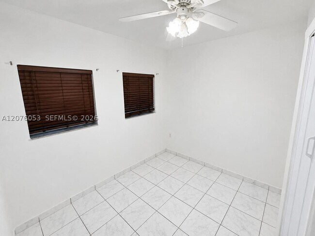 Photo - 500 E 54th St Unit B
