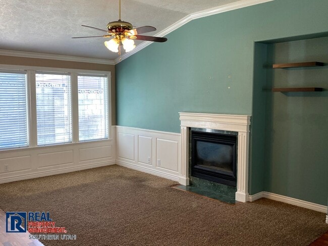Photo - 4 Bedroom Home on cul-de-sac
