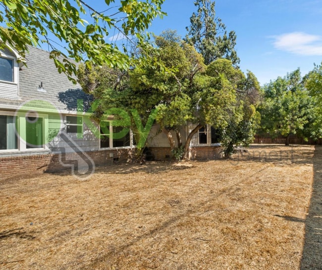 Photo - 2905 Garfield Ave
