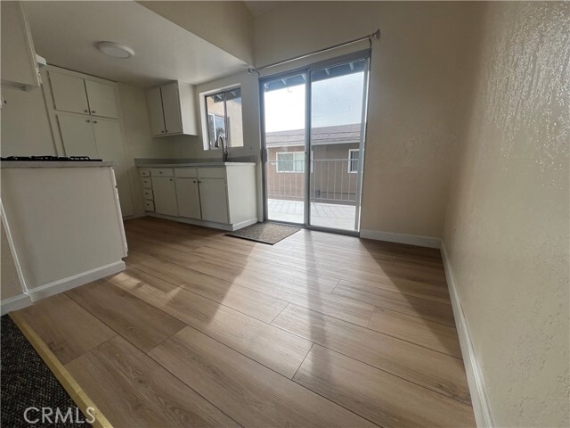 Photo - 2014 Maple Ave