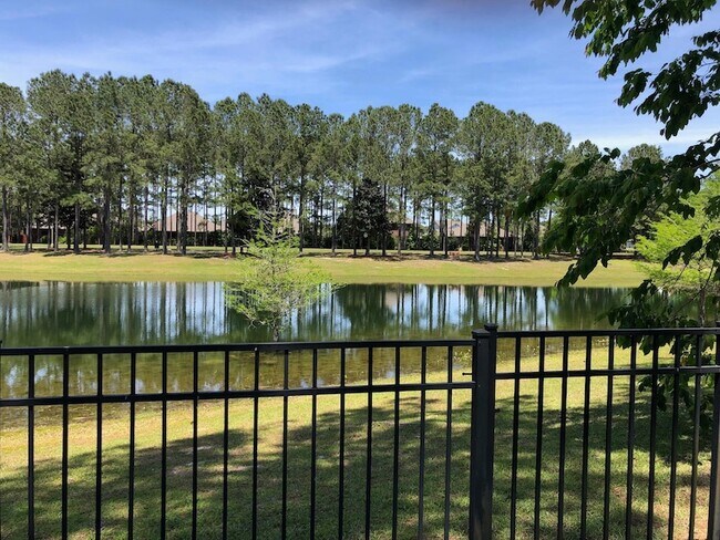 Photo - 554 Camellia Ct