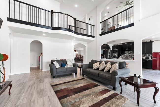 13330 Arbor Villa Ln