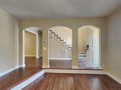 Photo - 11529 Mendora Dr