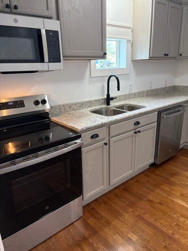 Photo - 901 Pike St Unidad Apt A