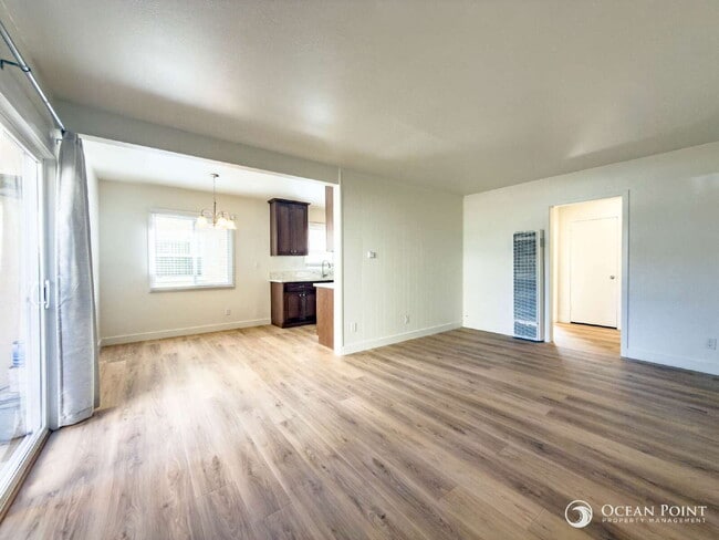 Photo - Newly Remodeled 2 Bedroom Apartment for Rent in Midtown Ventura!