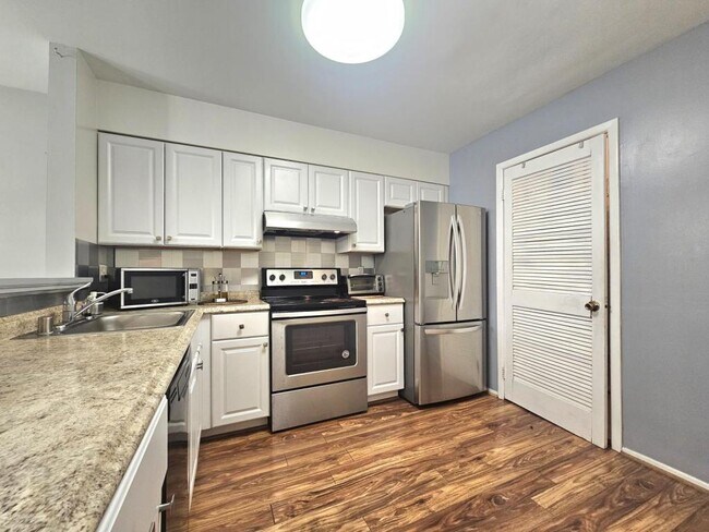 Photo - 8077 Pantano Pl