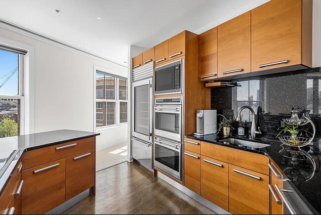 Photo - 20 Ave at Port Imperial Unit 401