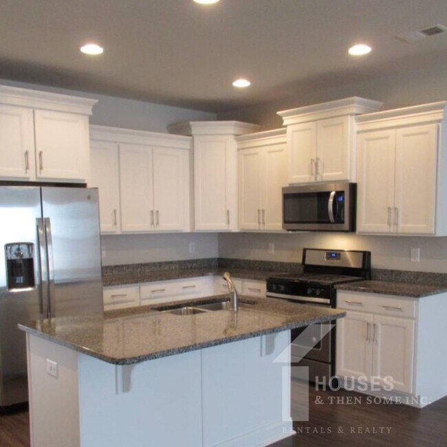 Photo - 27 Creekhaven Ln