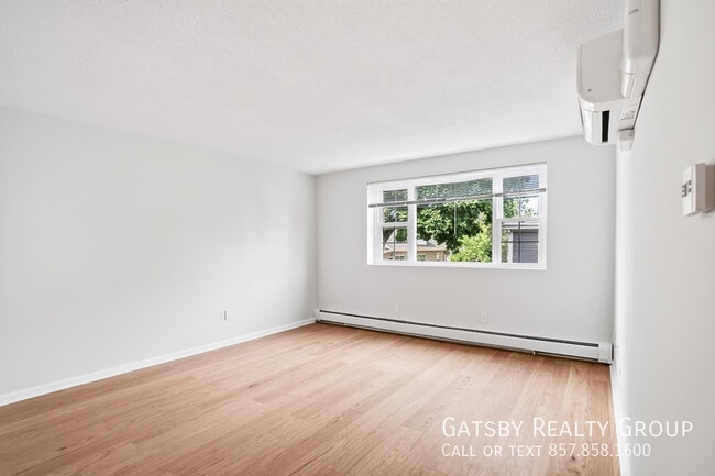 Photo - 168 Summer St Unit 33R