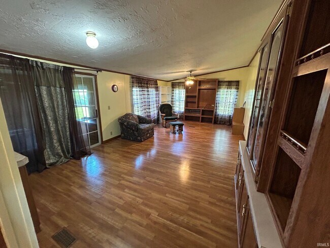 Photo - 10200 Easley Rd