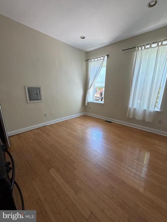 Building Photo - 1769 Frankford Ave Unit 1