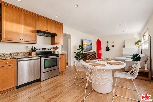1914 Pacific Ave Unit 2