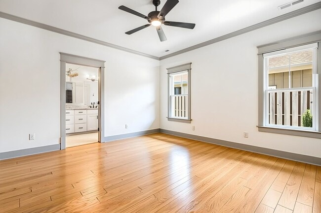 Photo - Modern 3-Bedroom Home in The Cottages at Avery Creek