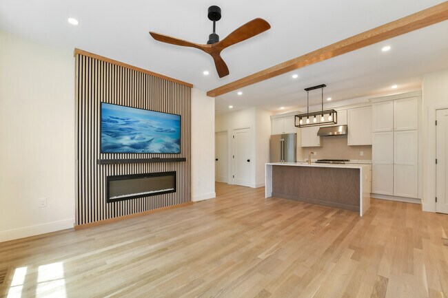 Photo - 36 McKone St Unit 1