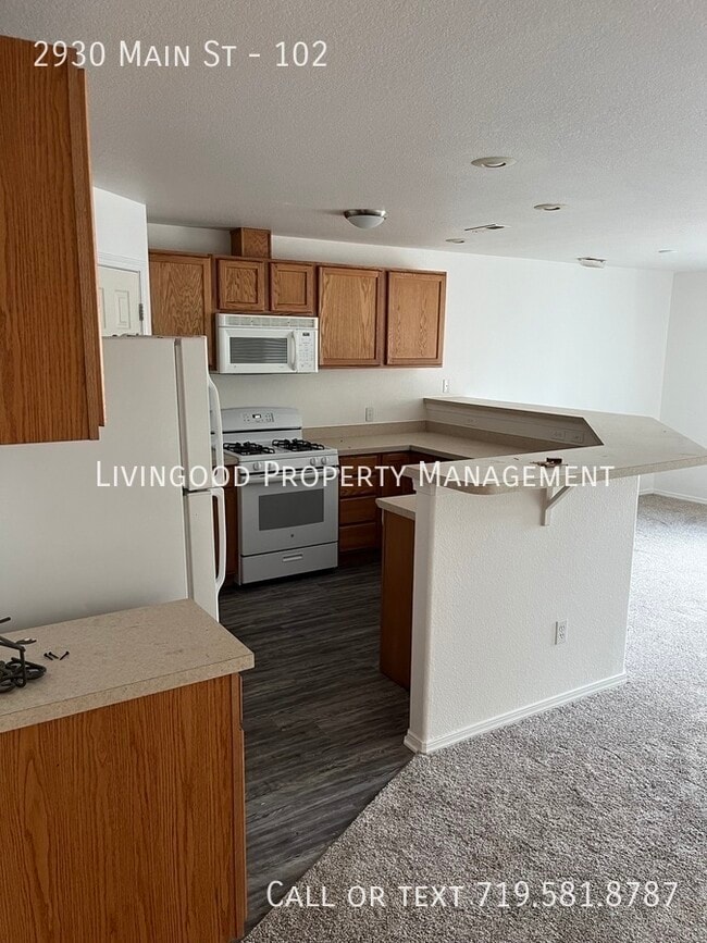 Photo - 2930 Main St Unit 102