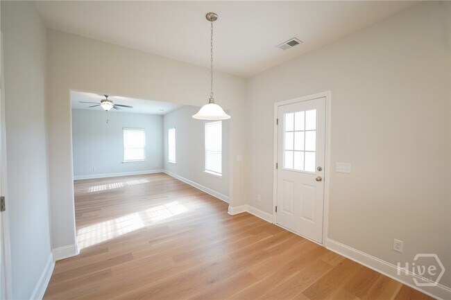 Photo - 143 Guana Ln