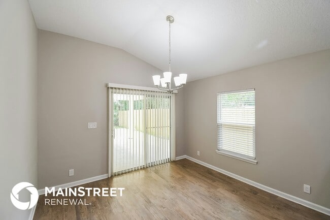 Photo - 5609 Village Pond Cir