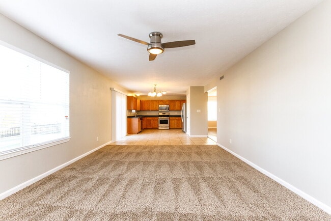 Photo - 1051 Pine Ridge Way