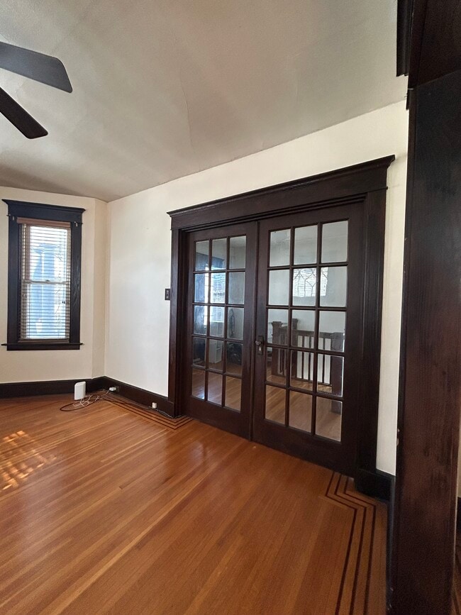 Photo - 187 Alden Ave Unit Lg 2 bedroom apt for rent