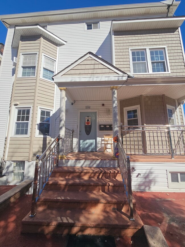 Photo - 228 Duncan Ave Unit Apartment #2R