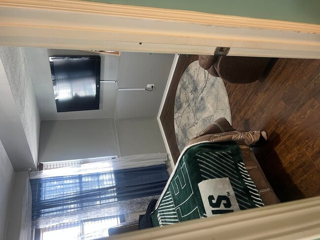 Photo - 1930 W Williams Cir