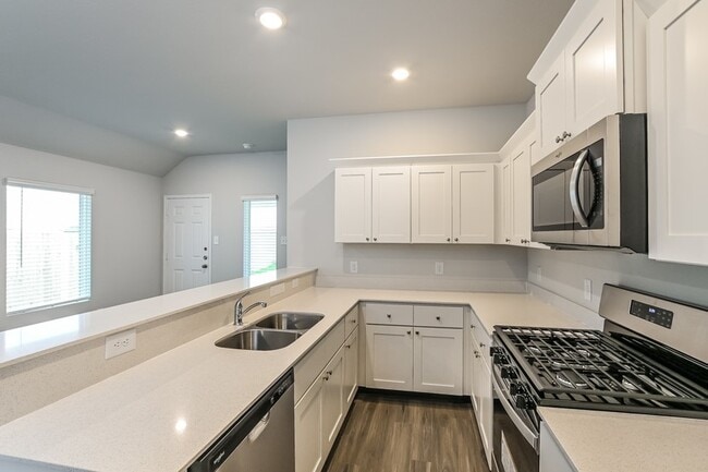 Building Photo - 3016 Wild Indigo Trl Rental