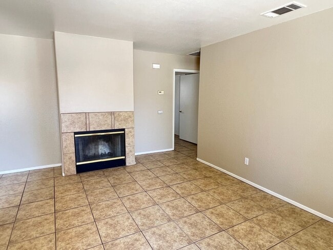 Photo - 1320 Reddick Ln Unit #3
