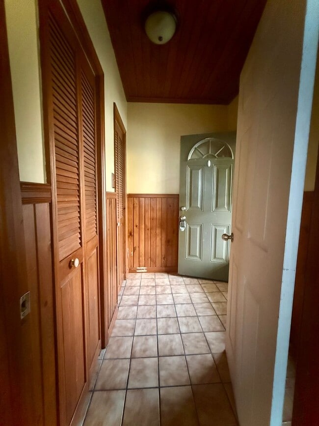 Building Photo - 62 Mcclellan Ave Unit 62 Mcclellan Ave Amsterdam, NY 12010 Rental