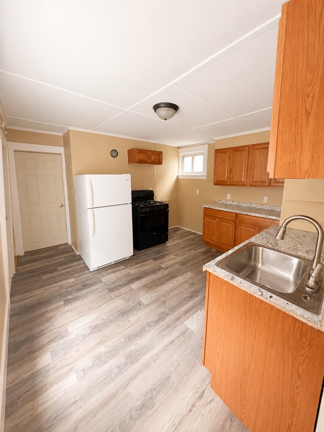 Building Photo - 675 2nd Ave Unit 675 2nd Avenue, Troy, NY, 12182