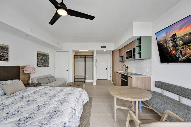 Photo - 159 NE 6th St Unit 4712