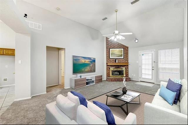 Photo - 217 Benwynd Dr