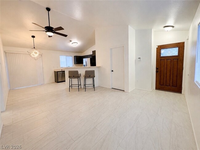 4187 Heller Dr
