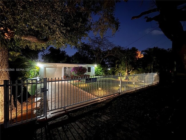 Building Photo - 151 NW 165th St