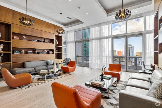 Brickell View Terrace Library Room