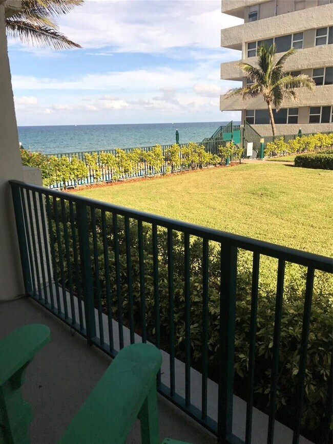 1239 Hillsboro Mile Apt 104, Hillsboro Be... Unit 104 Condo for Rent