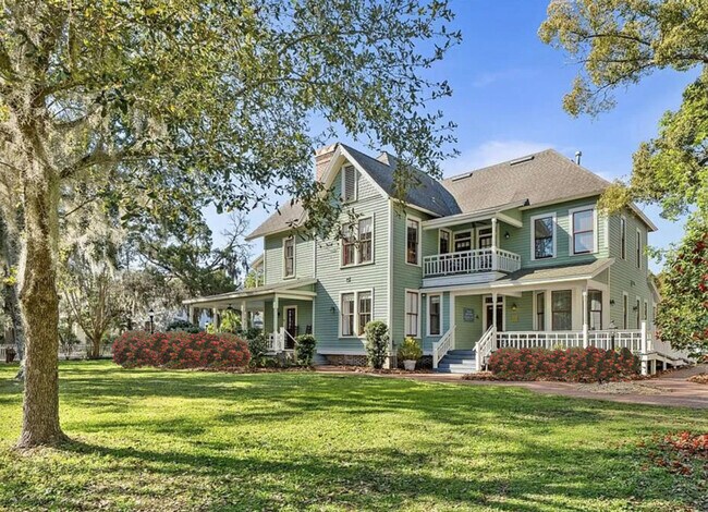 Photo - 205 SE 7th St Unidad ID1359120P