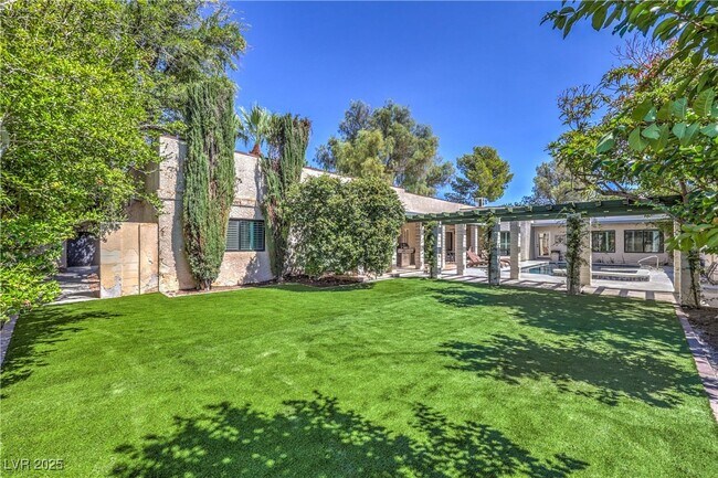 Photo - 2701 Alta Dr