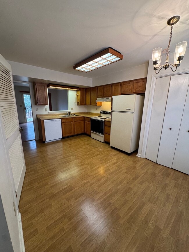 Photo - 16136 Clarence Ct