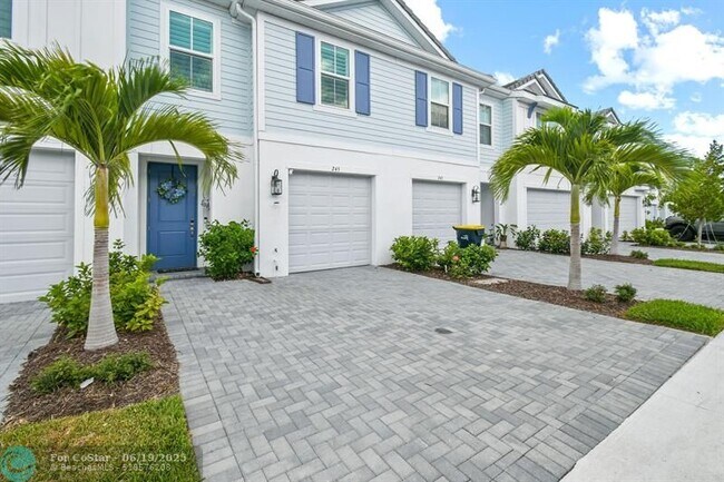 Photo - 245 Preserve Trl S Townhome