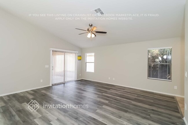 Photo - 12506 W Lincoln St