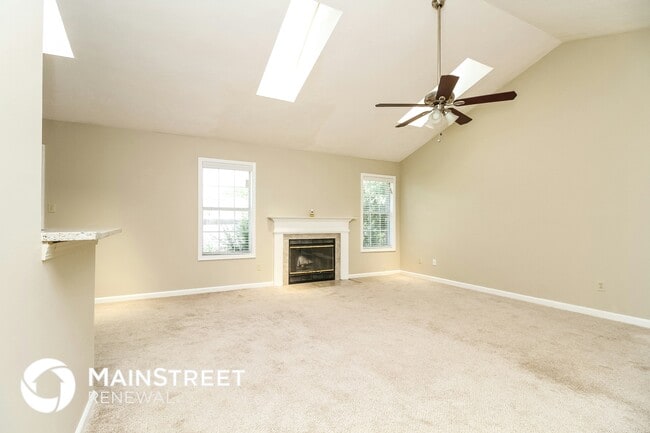 Photo - 2533 Jeffries Cove