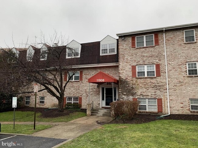 Building Photo - 11908 Tarragon Rd Unit I-1