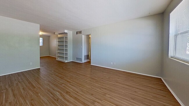 Photo - 3034 Belden St Unidad 3034 Belden St. # 4
