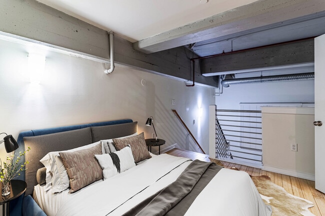 Photo - District Square Apartments