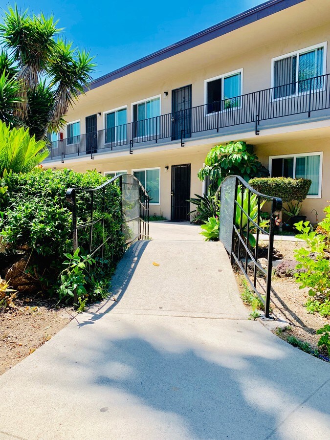 Photo - Windsor Apartments