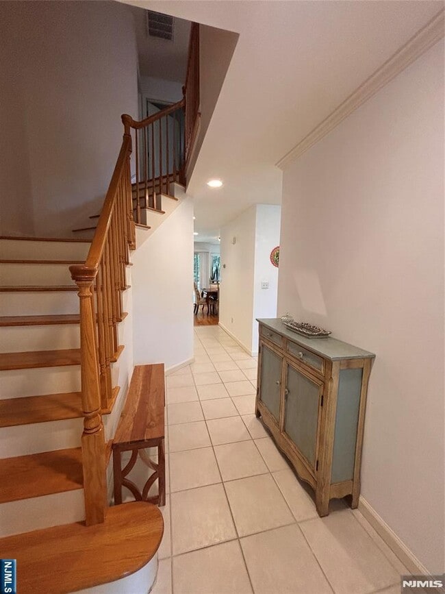 Photo - 87 Trotters Ln